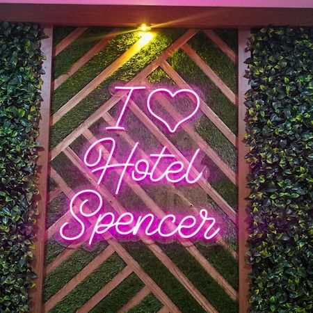 Hotel Spencer-Navi Mumbai Exterior foto